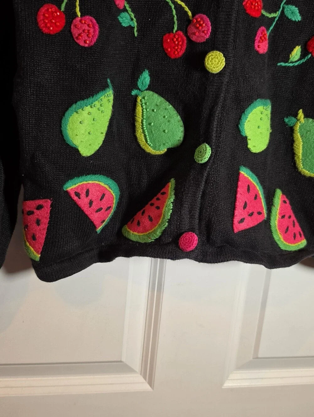Talbots Petites Vintage Fruit Embroidered Beaded Cardigan Sweater Colorful